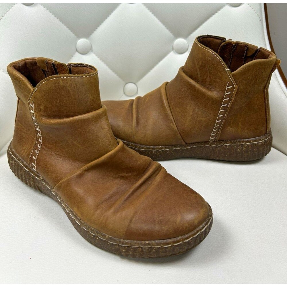 Clarks Collection Caroline Rae Brown Genuine Leather Ruched Ankle Boots 5M Boho